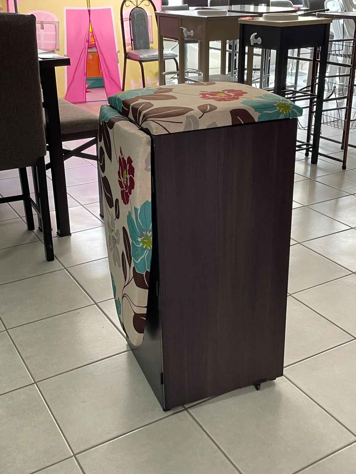 Burro Mueblemex — Burro Mueblemex