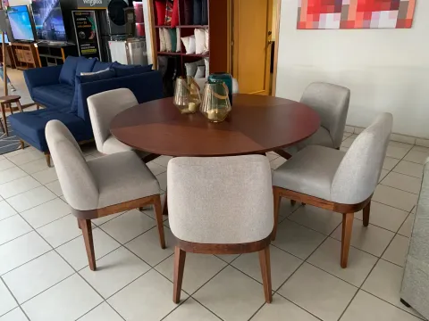 Comedor Chavoya Forest