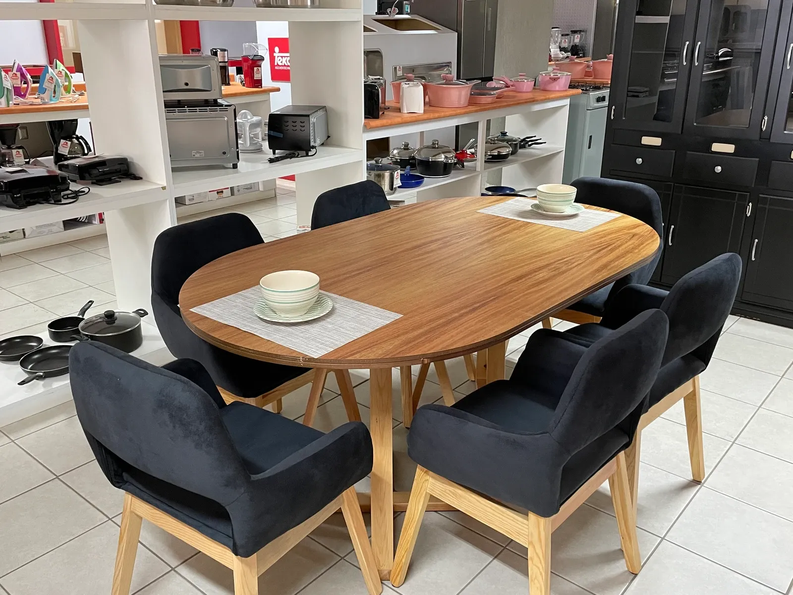 Comedor JP Oval Chapa Parota — Comedor JP Oval Chapa Parota