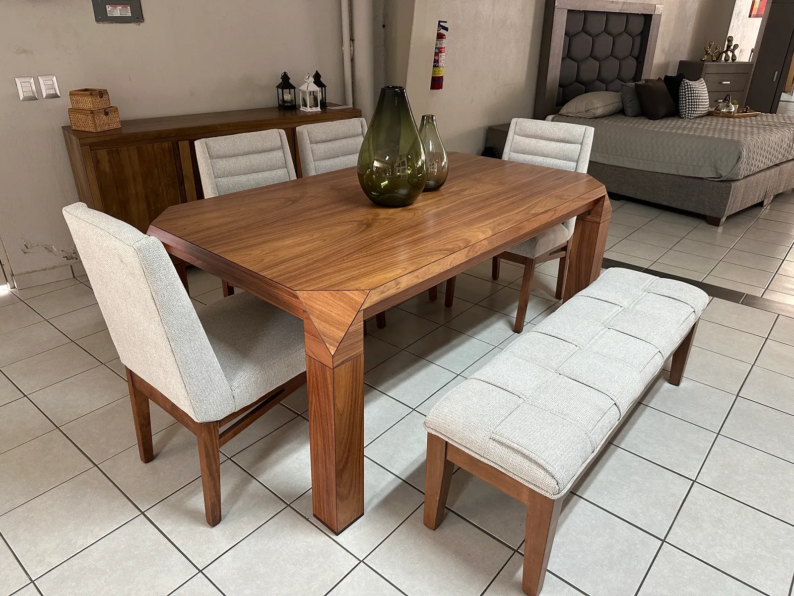 Comedor Lexa Rochester — Comedor Lexa Rochester