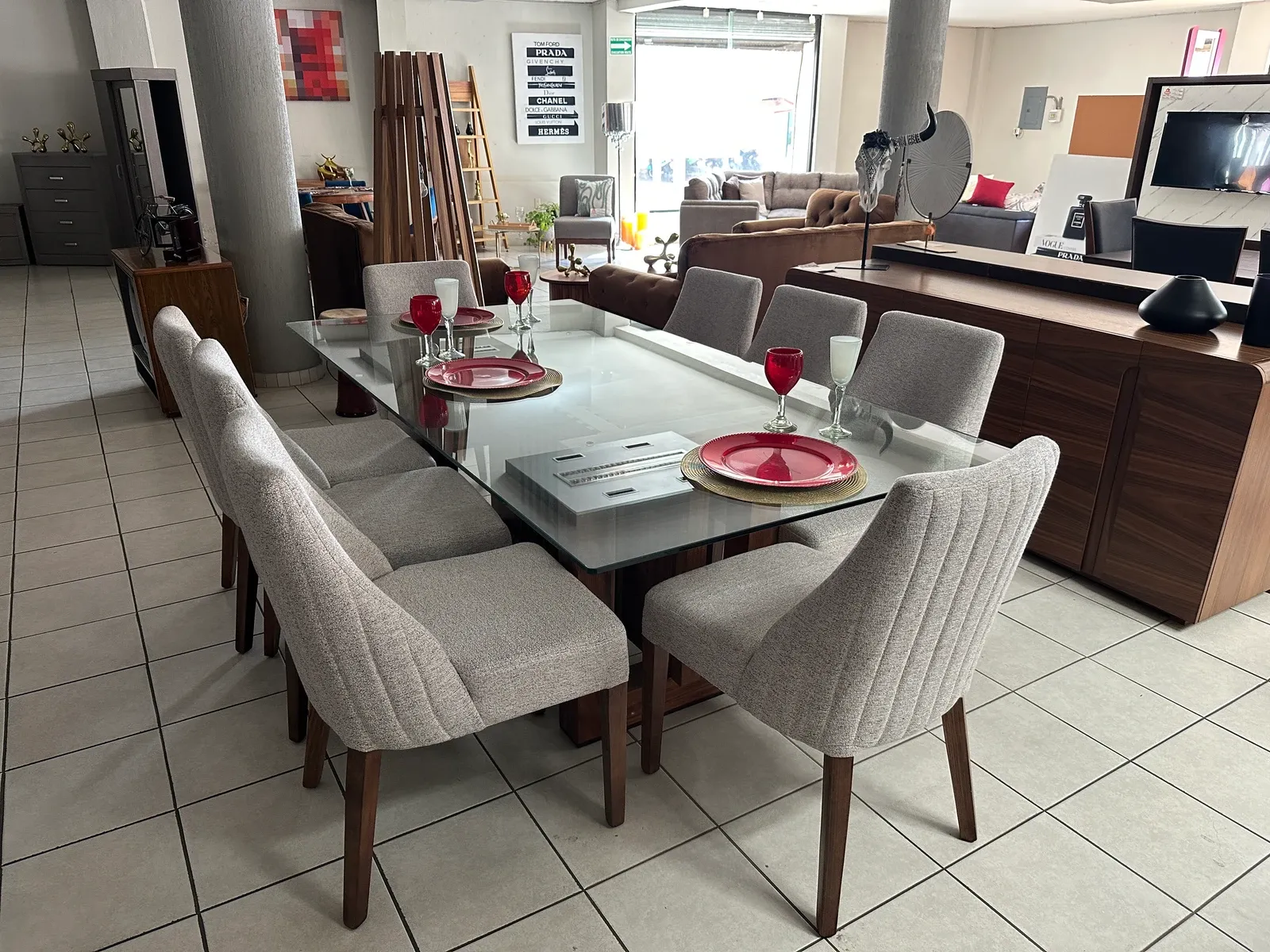 Comedor Mossi — Comedor Mossi