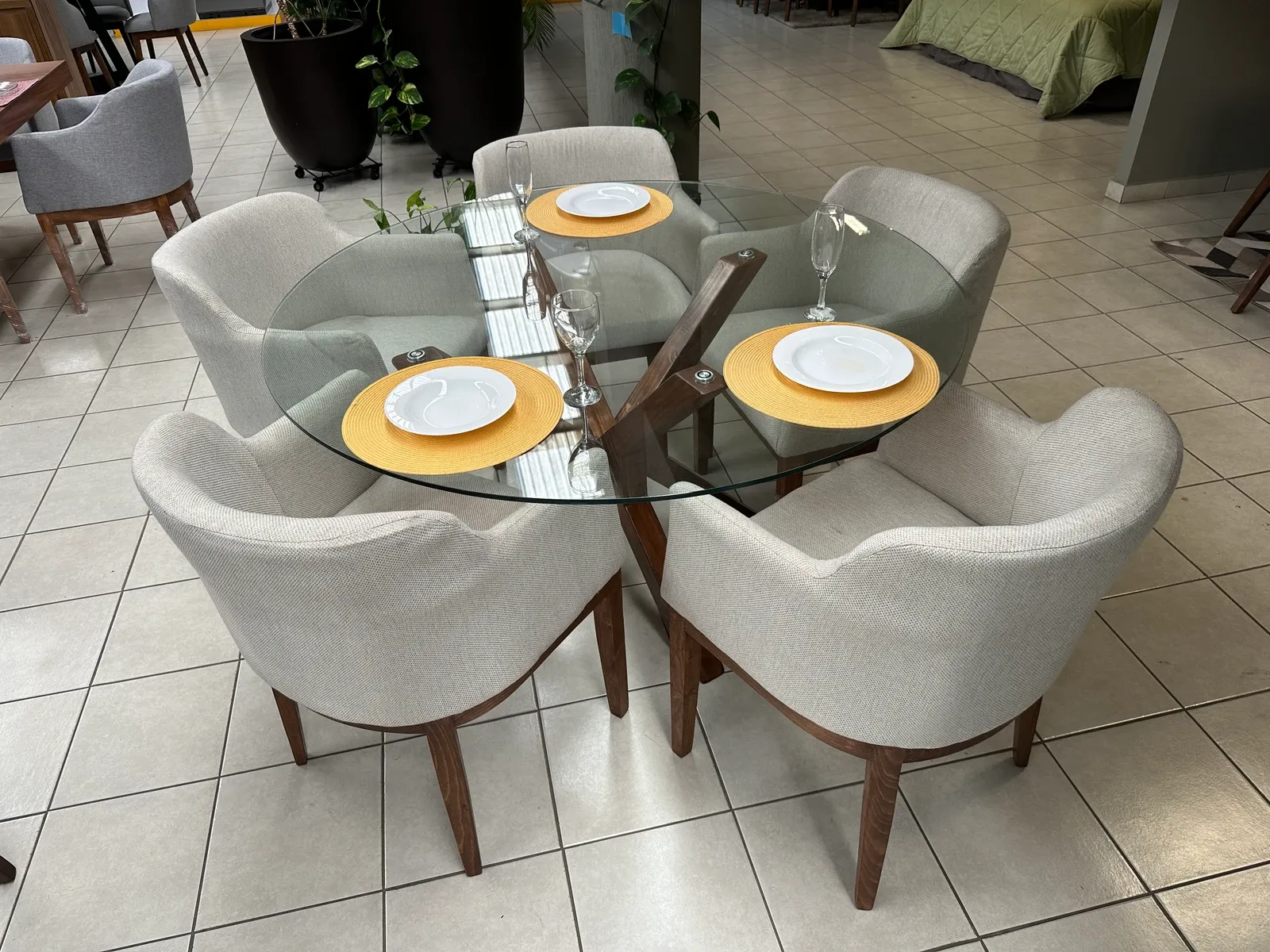 Comedor Rábago Redondo — Comedor Rábago Redondo
