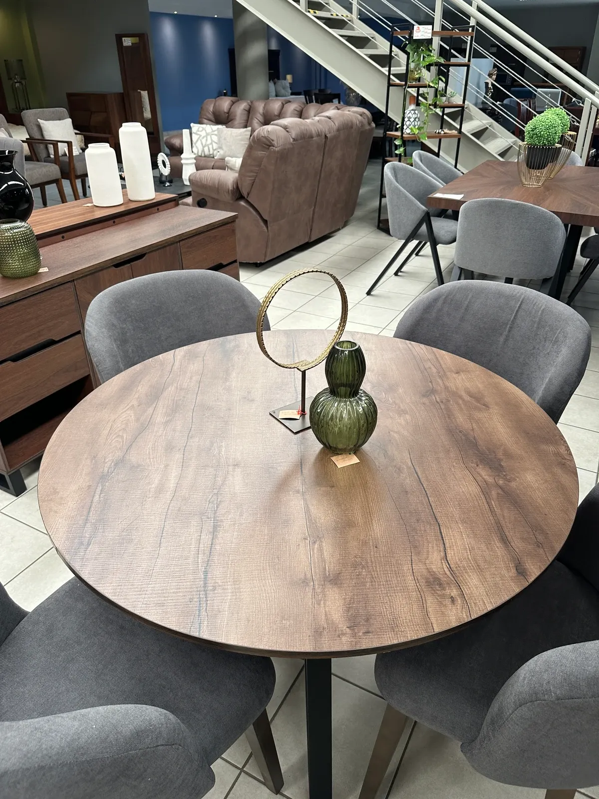 Comedor Taosa Lawrence — Comedor Taosa Lawrence
