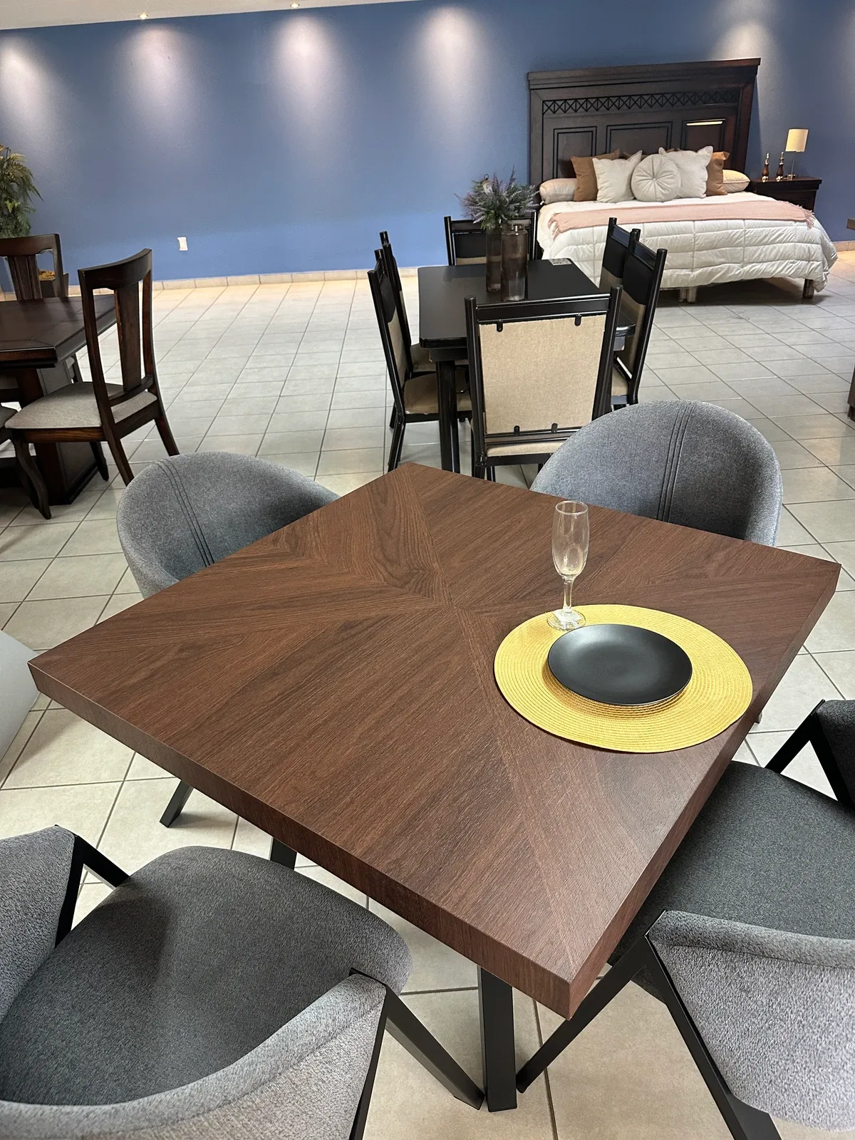 Comedor Taosa Mallory — Comedor Taosa Mallory
