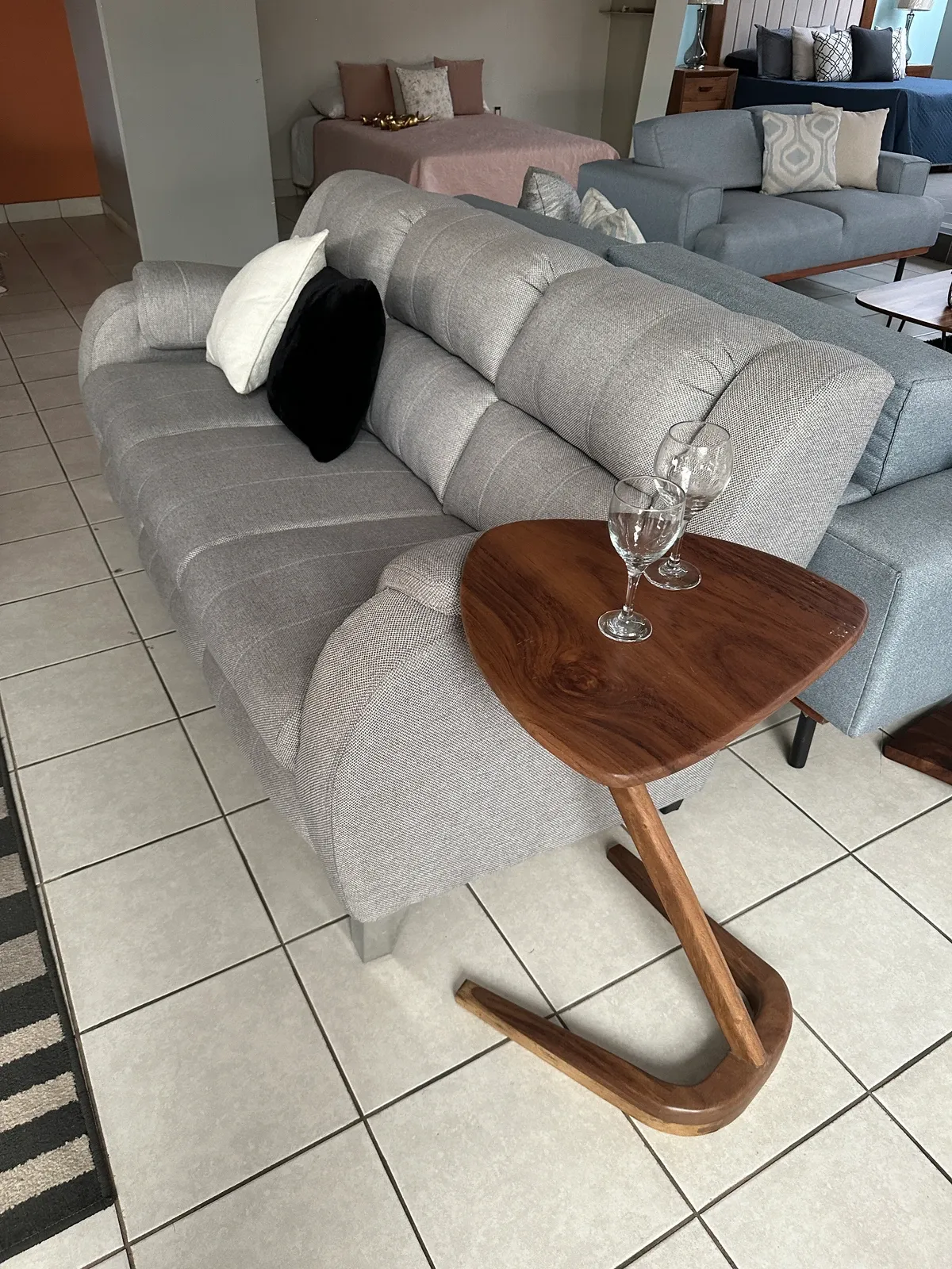 Mesa de Servicio Rábago Arit — Mesa de Servicio Rábago Arit