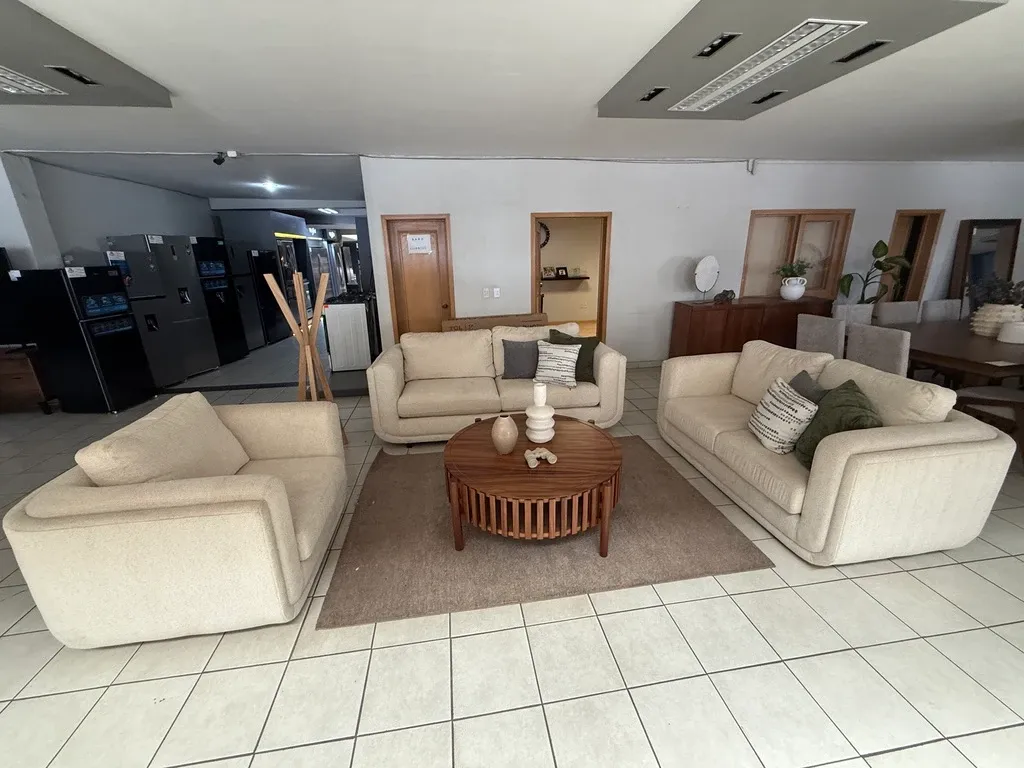 Sala BySan Aruba — Sala BySan Aruba