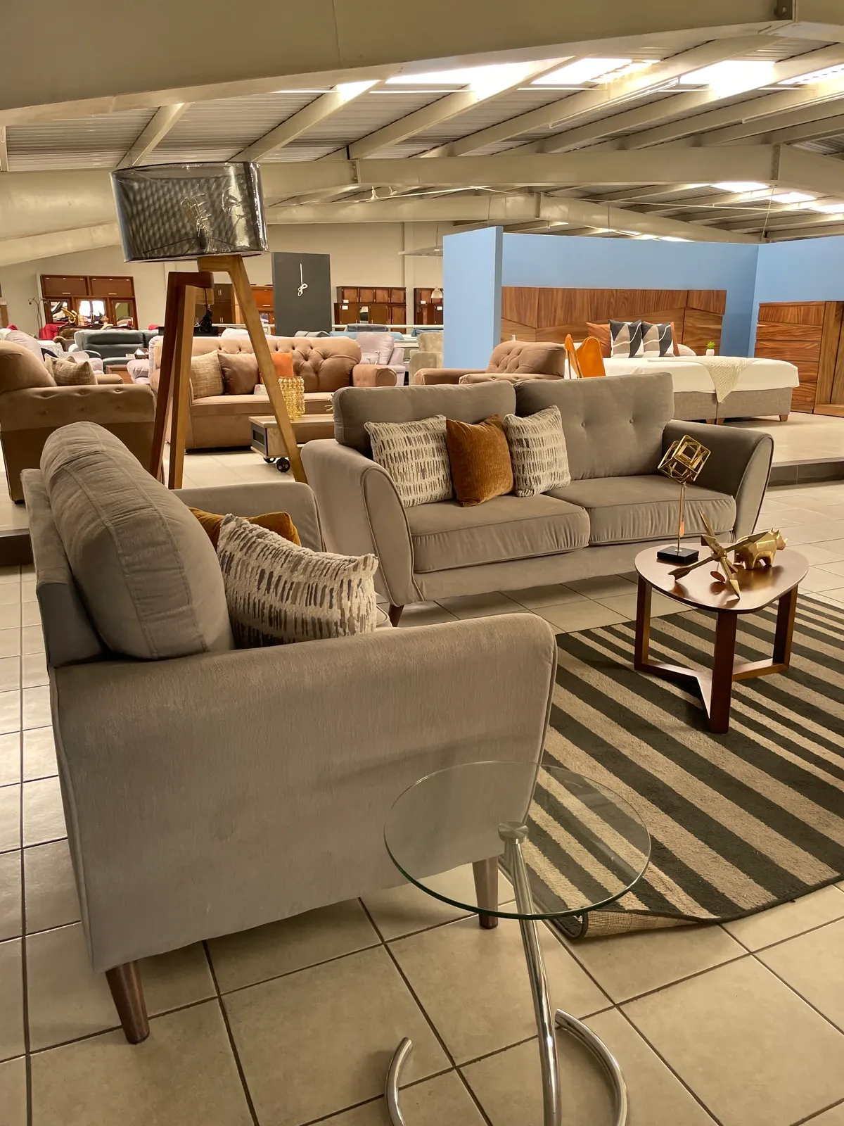 Sala Losal Venecia — Sala Losal Venecia